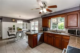 7 Oakcrest Dr, North Providence, RI 02904 - Photo 11