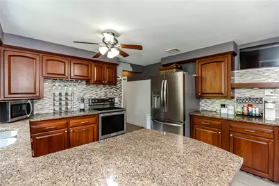 7 Oakcrest Drive, North Providence, RI 02904 - Photo 13