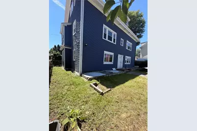 54 Pearl Street, Pawtucket, RI 02860 - Photo 3