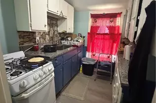 72 Sylvian St, Central Falls, RI 02863 - Photo 11