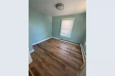 72 Sylvian Street, Central Falls, RI 02863 - Photo 5