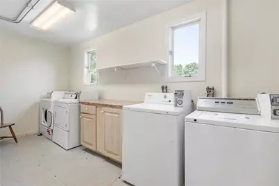 584 N North Main Street, Woonsocket, RI 02895 - Photo 31