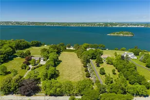 149 Nanaquaket Rd, Tiverton, RI 02878 - Photo 9