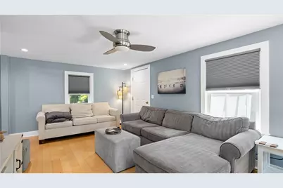 7 Walnut Street, Narragansett, RI 02882 - Photo 11