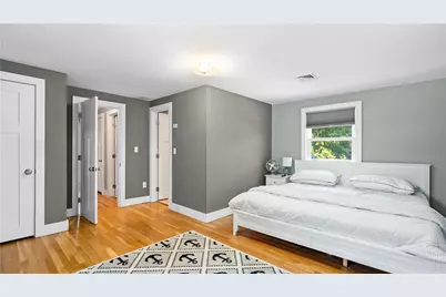 7 Walnut Street, Narragansett, RI 02882 - Photo 21