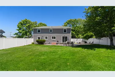 7 Walnut Street, Narragansett, RI 02882 - Photo 39