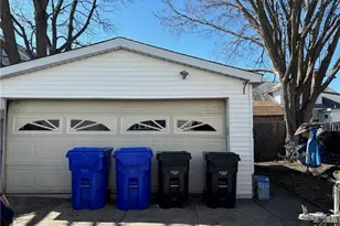 67 Littlefield Ave, Pawtucket, RI 02861 - Photo 13