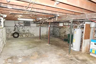 1915 Smith St, North Providence, RI 02911 - Photo 37