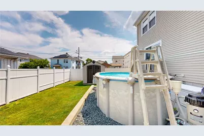 7 Notre Dame Street, Central Falls, RI 02863 - Photo 5