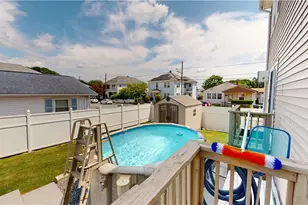 7 Notre Dame St, Central Falls, RI 02863 - Photo 7