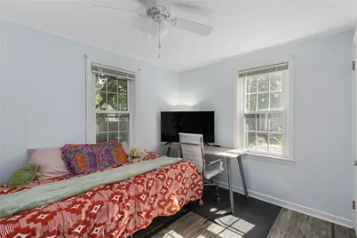 100 Penguin Avenue, Warwick, RI 02818 - Photo 21