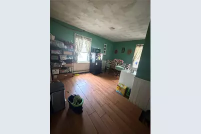 147 Parade Street, Providence, RI 02907 - Photo 9