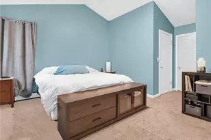 353 Washington St, West Warwick, RI 02893 - Photo 15