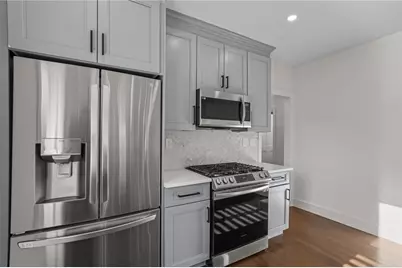 8 Cross Street #2, Newport, RI 02840 - Photo 9