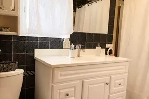 6 Fowler St, Providence, RI 02909 - Photo 7