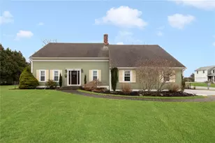 53 River Run Rd, Middletown, RI 02842 - Photo 1