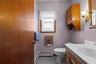 112 Owen Ave, Pawtucket, RI 02860 - Photo 25