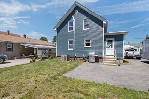 112 Owen Ave, Pawtucket, RI 02860 - Photo 33