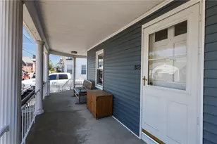 112 Owen Ave, Pawtucket, RI 02860 - Photo 31