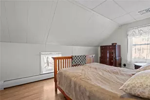 112 Owen Ave, Pawtucket, RI 02860 - Photo 19