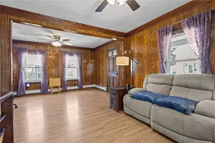 112 Owen Ave, Pawtucket, RI 02860 - Photo 11