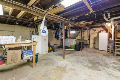 112 Owen Avenue, Pawtucket, RI 02860 - Photo 29