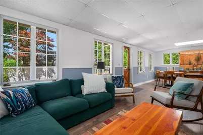 905 Bullocks Point Avenue, East Providence, RI 02915 - Photo 11