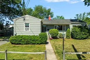 905 Bullocks Point Ave, East Providence, RI 02915 - Photo 33