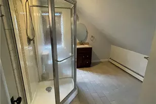 115 Keene St, Providence, RI 02906 - Photo 21