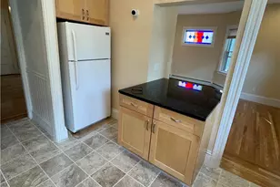 115 Keene St, Providence, RI 02906 - Photo 11