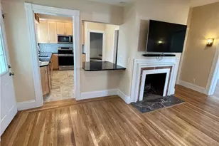 115 Keene St, Providence, RI 02906 - Photo 9