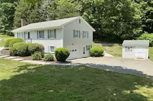 196 E Narragansett Ave, South Kingstown, RI 02879 - Photo 1