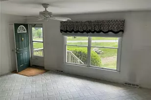 196 E Narragansett Ave, South Kingstown, RI 02879 - Photo 7