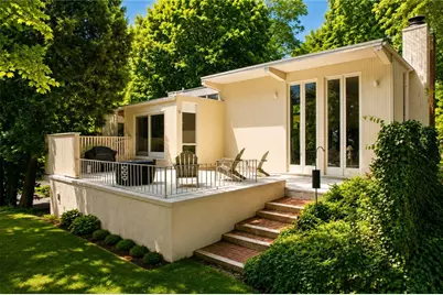 310 Spencer Av. 02818 Avenue, Warwick, RI 02818 - Photo 5
