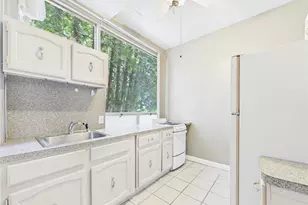 310 Spencer Av 02818 Ave, Warwick, RI 02818 - Photo 43