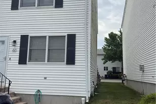 22 Iris Ln, North Providence, RI 02911 - Photo 21