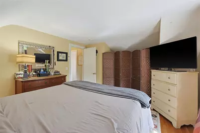 80 Circuit Drive, East Providence, RI 02915 - Photo 29