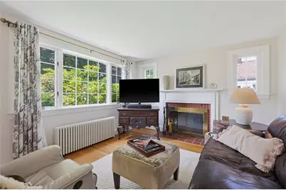 80 Circuit Drive, East Providence, RI 02915 - Photo 17