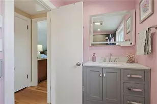 80 Circuit Dr, East Providence, RI 02915 - Photo 35