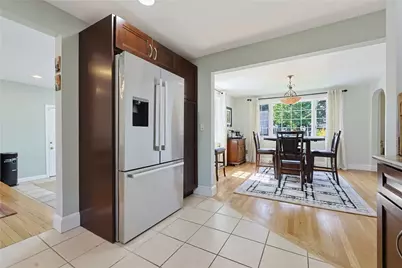 80 Circuit Drive, East Providence, RI 02915 - Photo 9