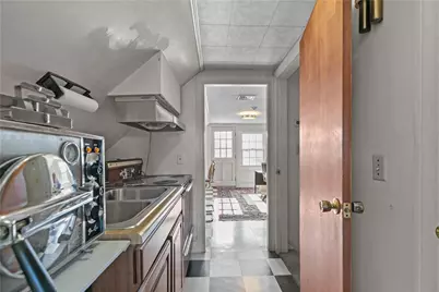 74 Valley Road, Middletown, RI 02842 - Photo 29