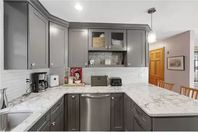 21 Portland Street, Lincoln, RI 02838 - Photo 19