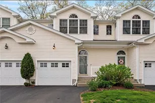 1 Santini St, North Providence, RI 02904 - Photo 35