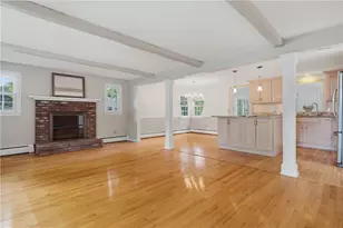 10 Sprague St, Cumberland, RI 02864 - Photo 11