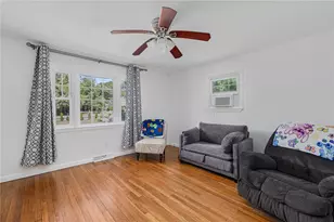 400 Crandall Rd, Tiverton, RI 02878 - Photo 11