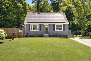 400 Crandall Rd, Tiverton, RI 02878 - Photo 3