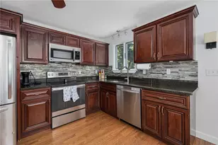 400 Crandall Rd, Tiverton, RI 02878 - Photo 7