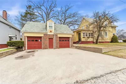 211 Woodbine Street, Cranston, RI 02910 - Photo 3