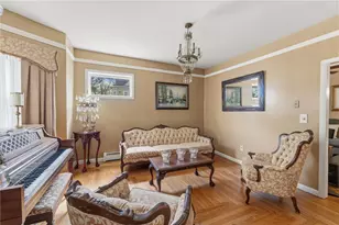 211 Woodbine St, Cranston, RI 02910 - Photo 19