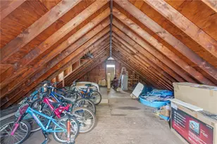 211 Woodbine St, Cranston, RI 02910 - Photo 27